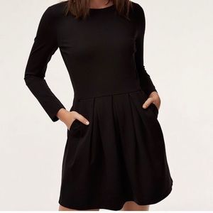 Aritzia talula tartine dress sz 4 in black